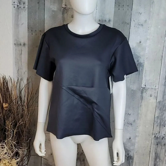 Koral Scuba Short Sleeve Top - Picture 2 of 10